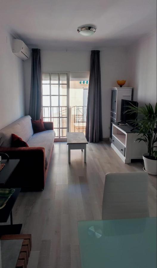 Apartamentos Ana'S Cozy Inns ตอร์เรโมลิโนส ภายนอก รูปภาพ
